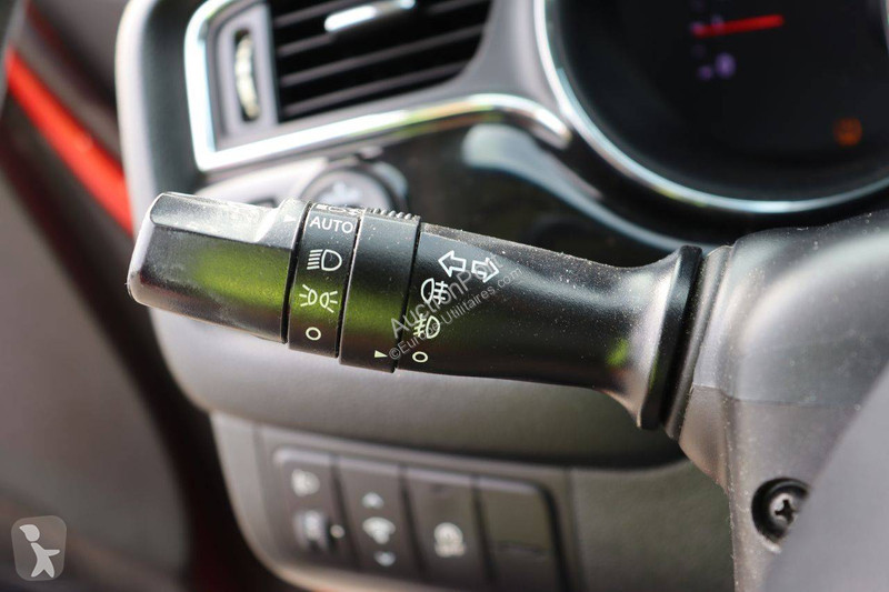 Véhicule utilitaire KIA  cee'd
