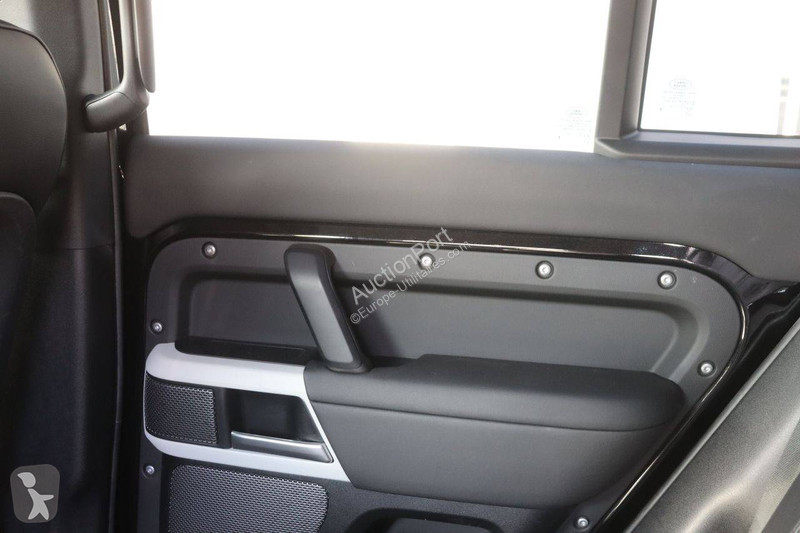 Véhicule utilitaire Land Rover