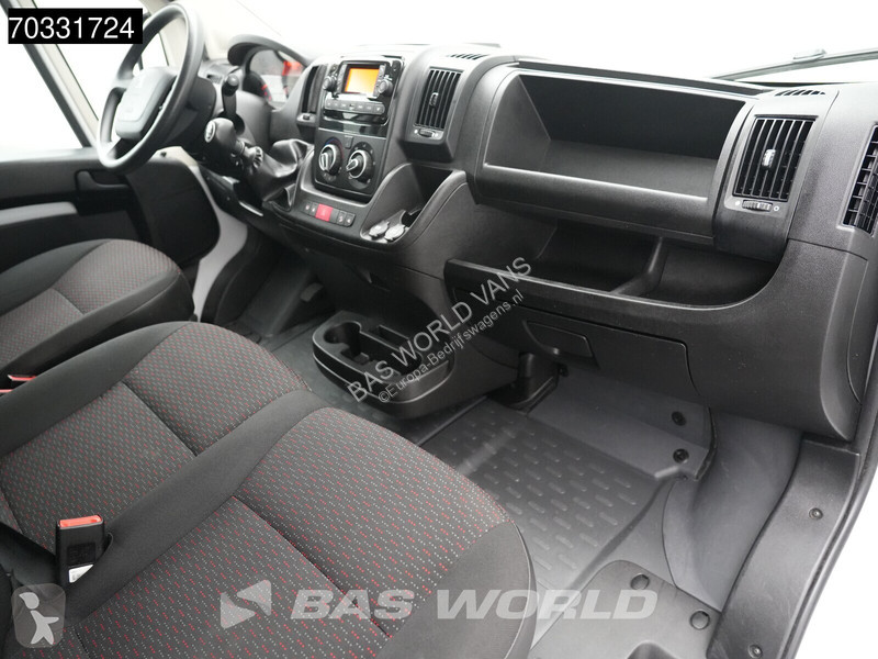 Véhicule utilitaire Peugeot Laadklep Bakwagen...