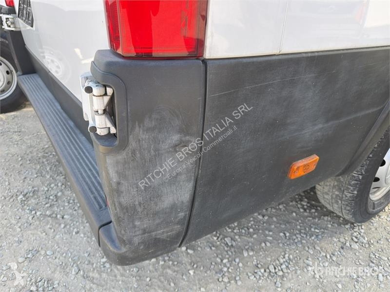 Véhicule utilitaire Opel 2.2 103 KW KA L4H2