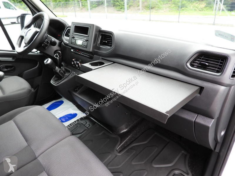 Лекотоварен автомобил Renault  MASTER