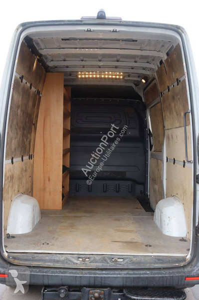 Mercedes 316 CDI van