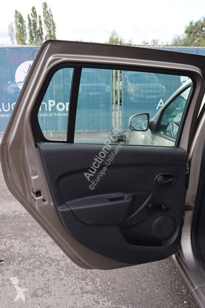 Haszongépjármű Dacia