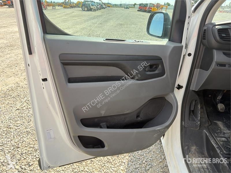 Veículo utilitário Citroën Cargo Van