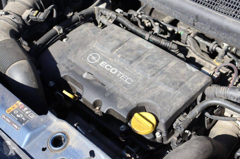Furgoneta Opel Turbo