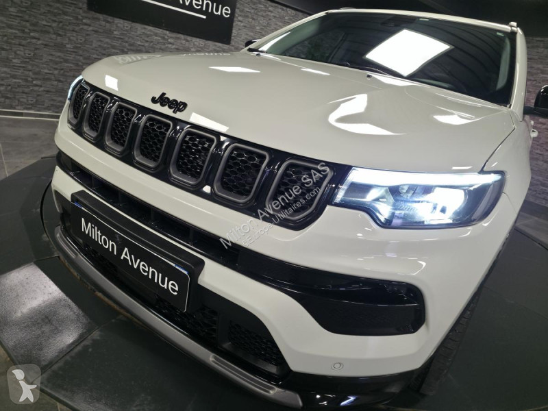 Véhicule utilitaire Jeep COMPASS 1.5 Turbo T4...