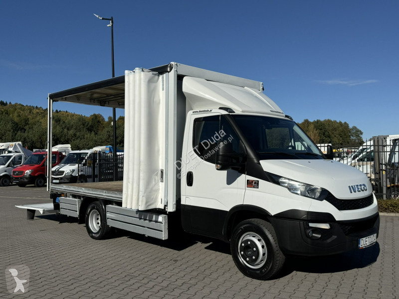 Iveco 70C18 V H van