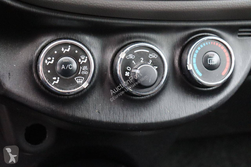 Véhicule utilitaire Toyota