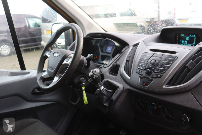 Furgoneta Ford