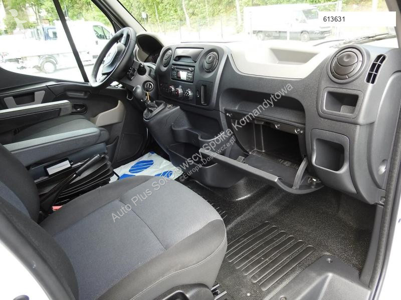 Autoutilitară Renault MASTER PLANDEKA 8 PALET...