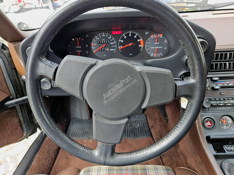 Furgoneta Porsche  928_