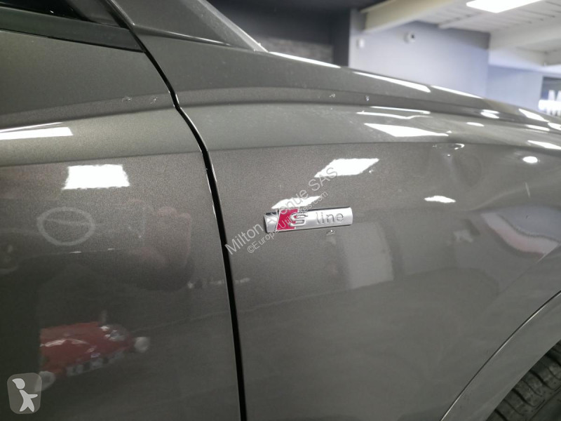 Samochód dostawczy Audi Q3 1.4 45 TFSI e - 245...
