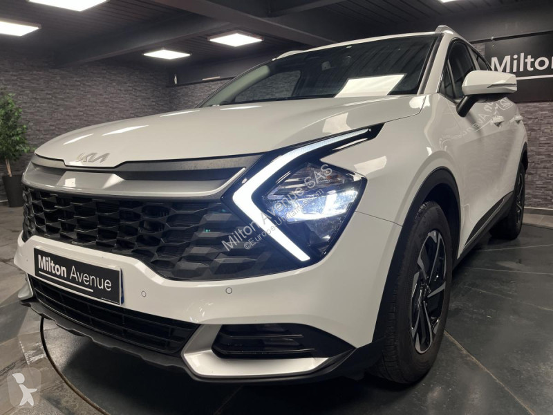 Samochód dostawczy KIA SPORTAGE 1.6 T-GDi MHEV...