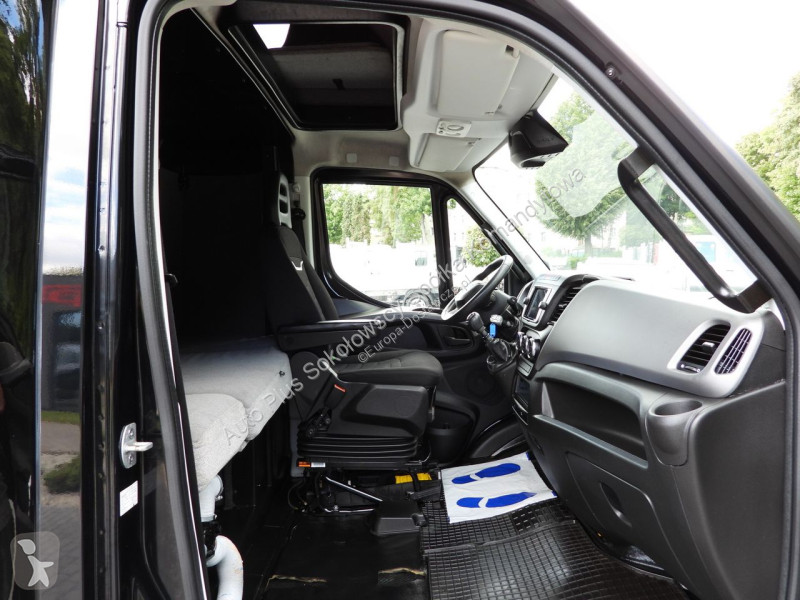 Furgoneta Iveco 35S18 DAILY
