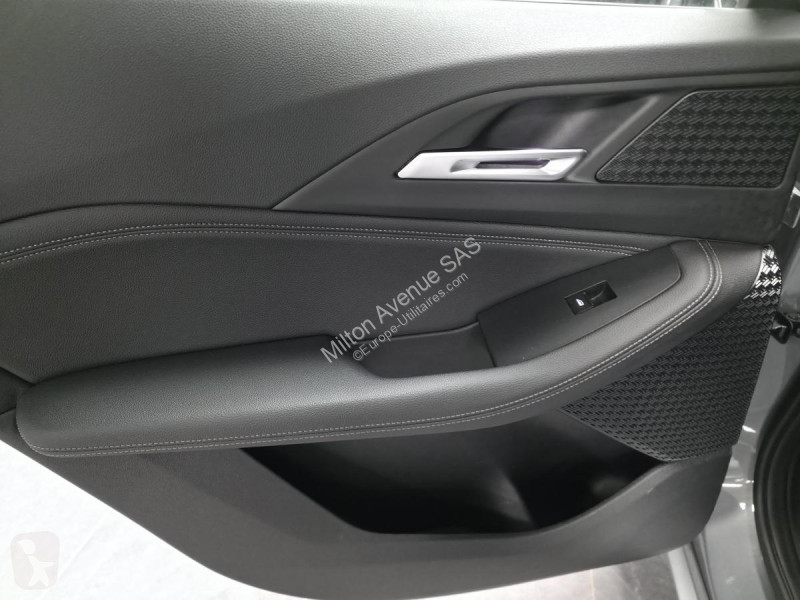 BMW SERIE 2 218d Active Tourer Business Design...