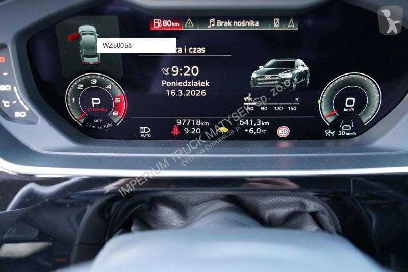 Samochód dostawczy Audi A8