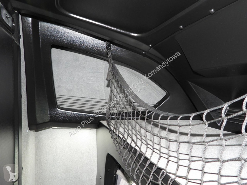 Autoutilitară Mercedes 23RANSIT
