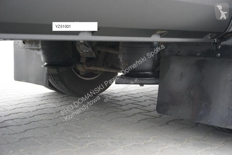 Samochód dostawczy Iveco DAILY / 70C18 / 3,0 -...