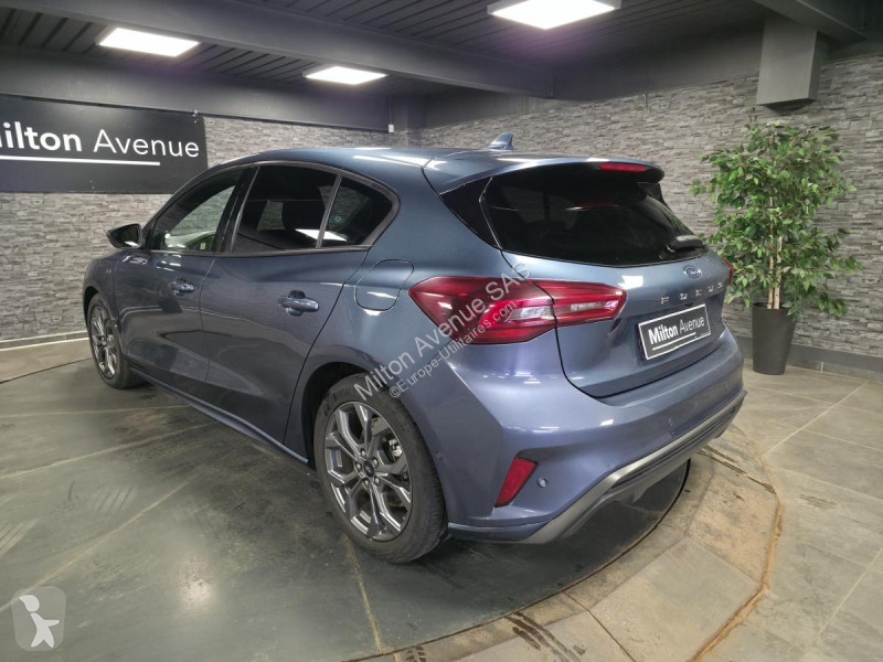 Véhicule utilitaire Ford FOCUS 1.0 EcoBoost...