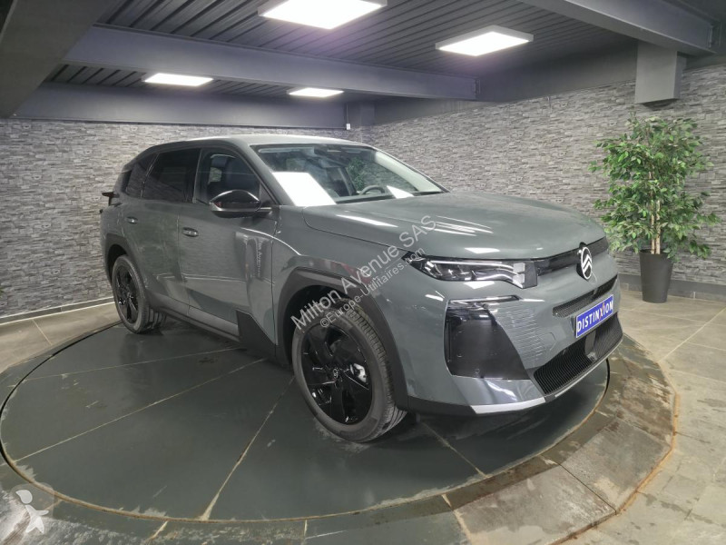 Véhicule utilitaire Citroën C5 AIRCROSS 1.2i...