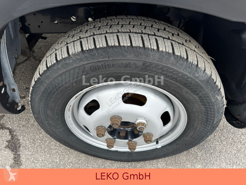 Samochód dostawczy Iveco 35C13