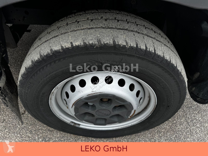 Furgoneta Iveco 35S12 Mit Carrier Xr 350