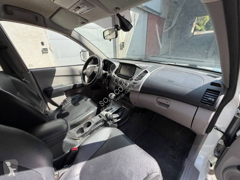Furgoneta Mitsubishi