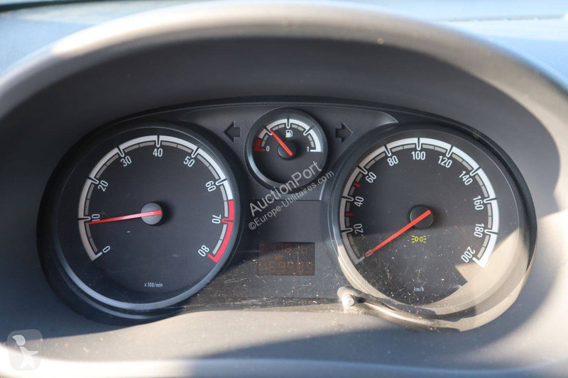عربة نفعية Opel