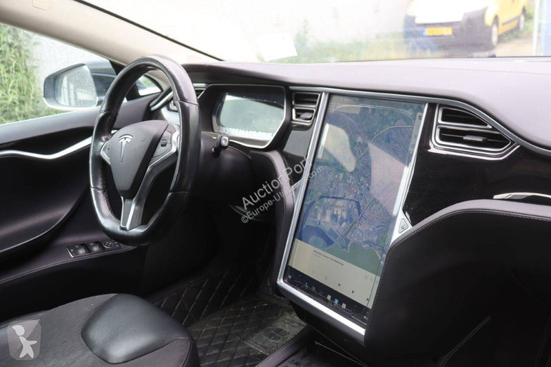Furgoneta Tesla
