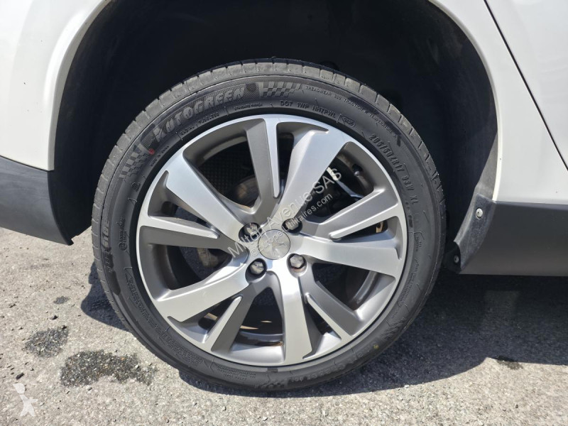 Véhicule utilitaire Peugeot 2008 1.6 e-HDi FAP...