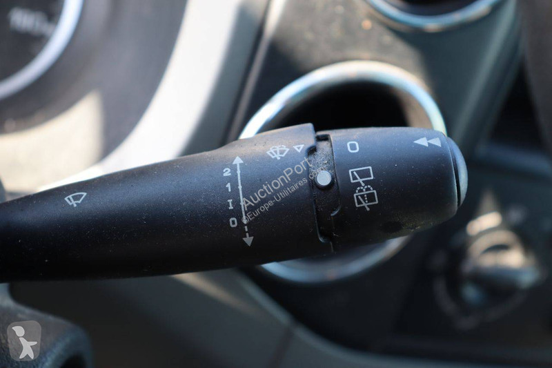 Véhicule utilitaire Peugeot