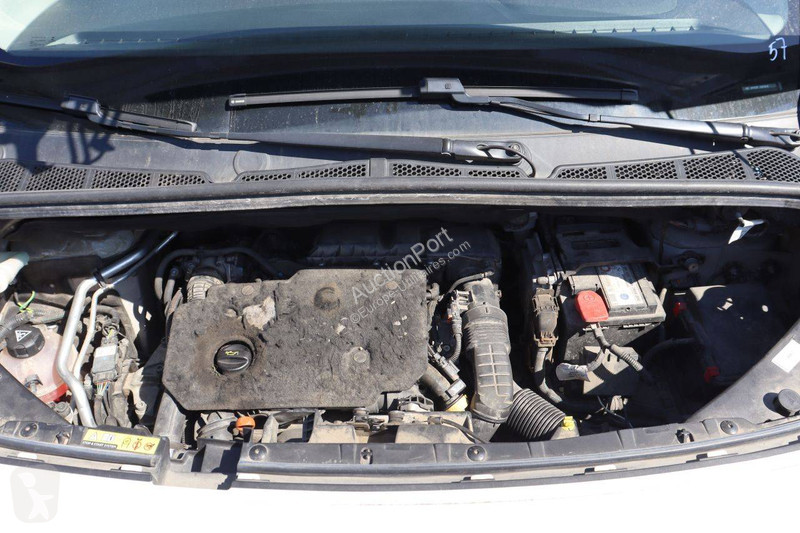 Véhicule utilitaire Peugeot