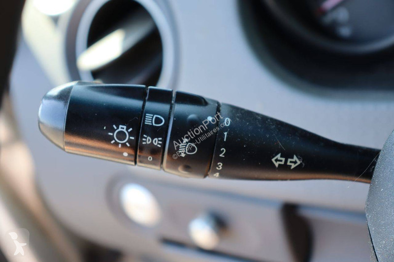 Samochód dostawczy Mitsubishi