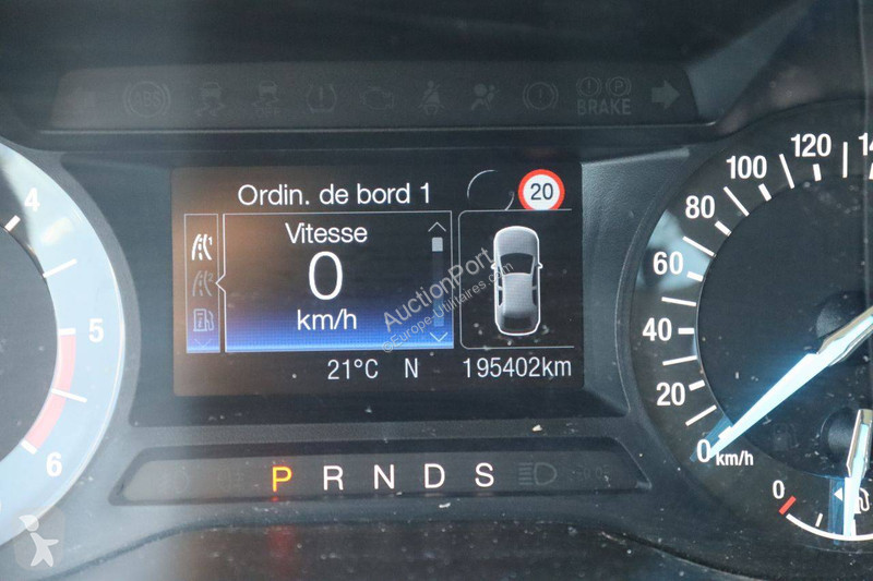 عربة نفعية Ford