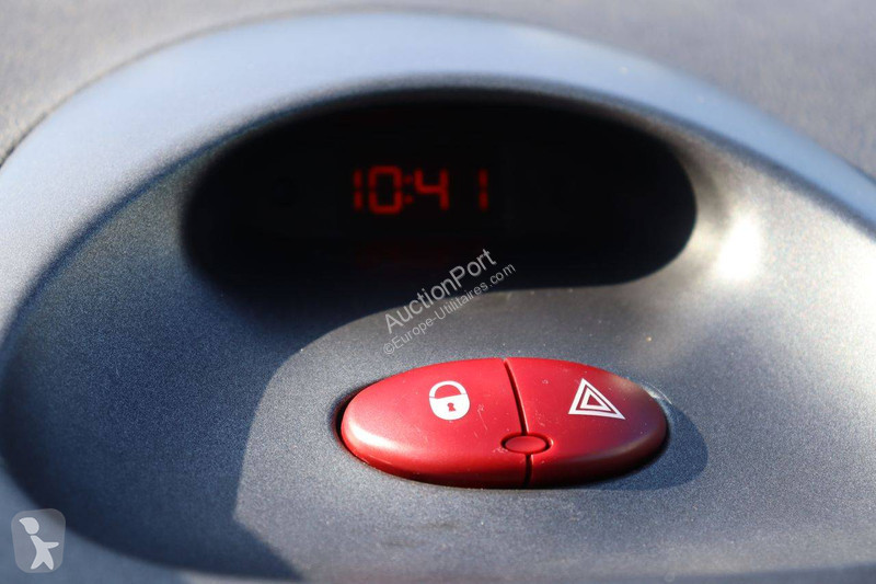 Véhicule utilitaire Peugeot