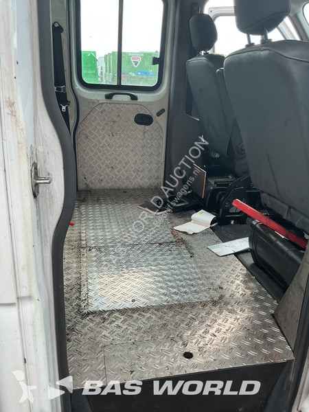 Véhicule utilitaire Opel 145PK