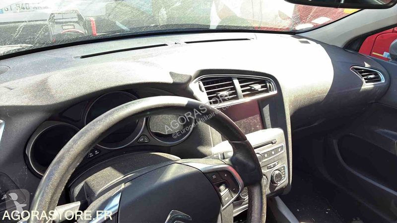 Veículo utilitário Citroën C4