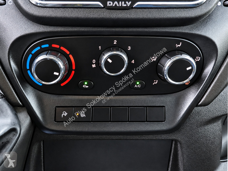 عربة نفعية Iveco 35C16 DAILY