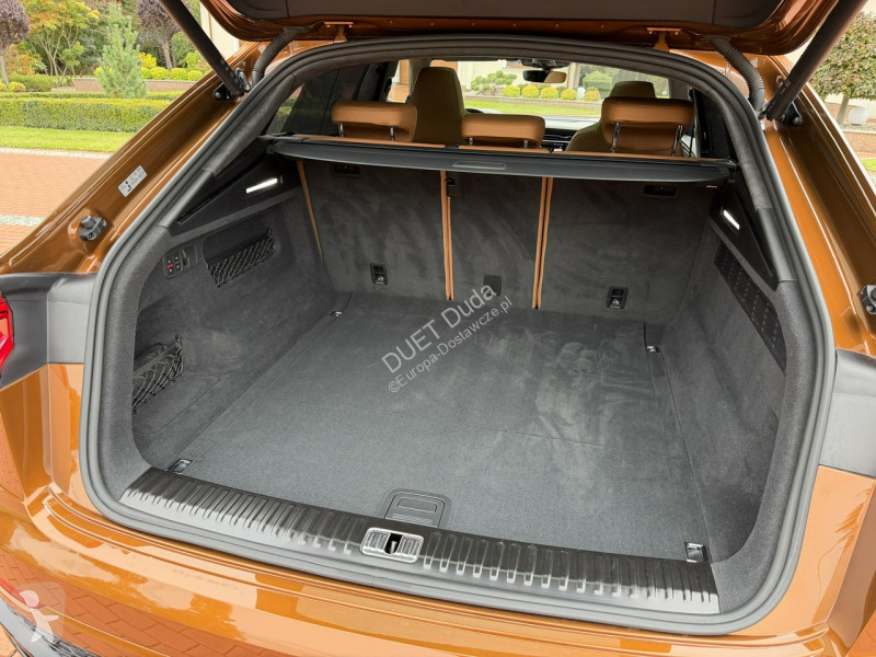 Véhicule utilitaire Audi RS Q8
