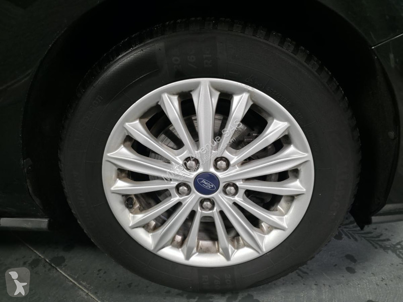 Véhicule utilitaire Ford FOCUS 1.0 EcoBoost...