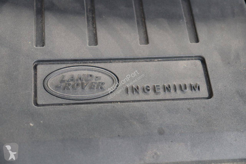 Véhicule utilitaire Land Rover D180 Sport