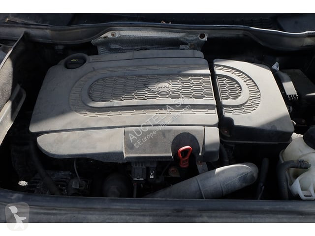 Mini  van