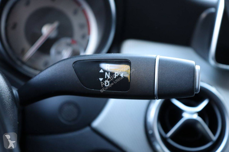 Bedrijfswagen Mercedes D GLA