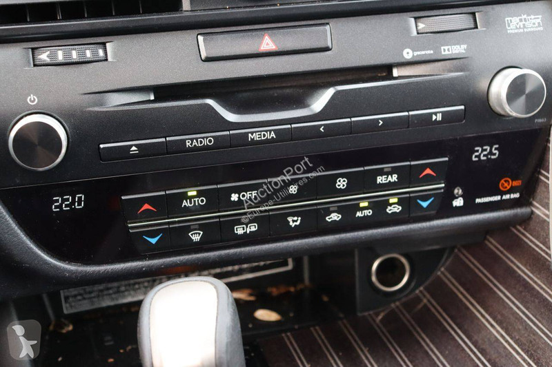 Furgoneta Lexus 450HL