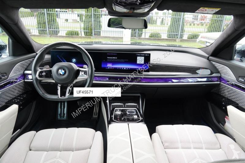Véhicule utilitaire BMW 7 xDrive M Sport