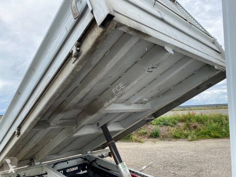 Véhicule utilitaire Iveco