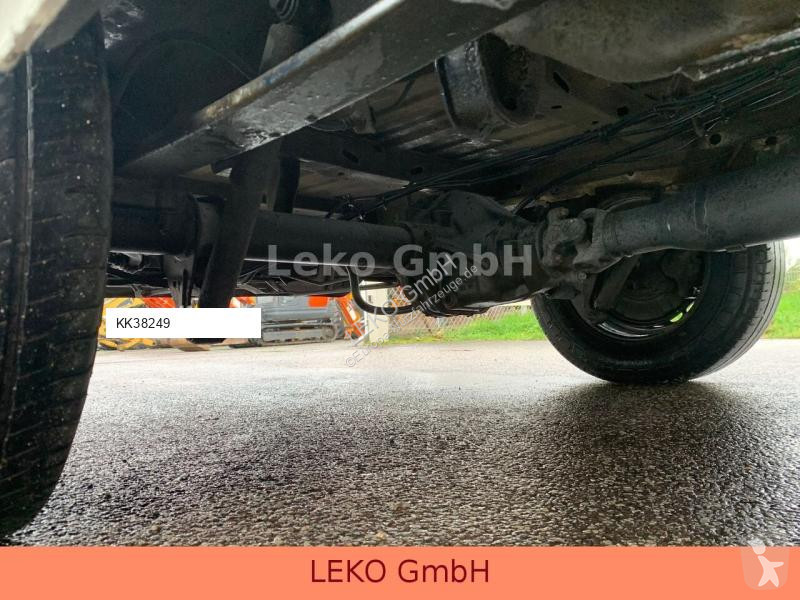 Autoutilitară Mercedes 313, Rechtslenker
