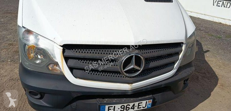 Furgoneta Mercedes