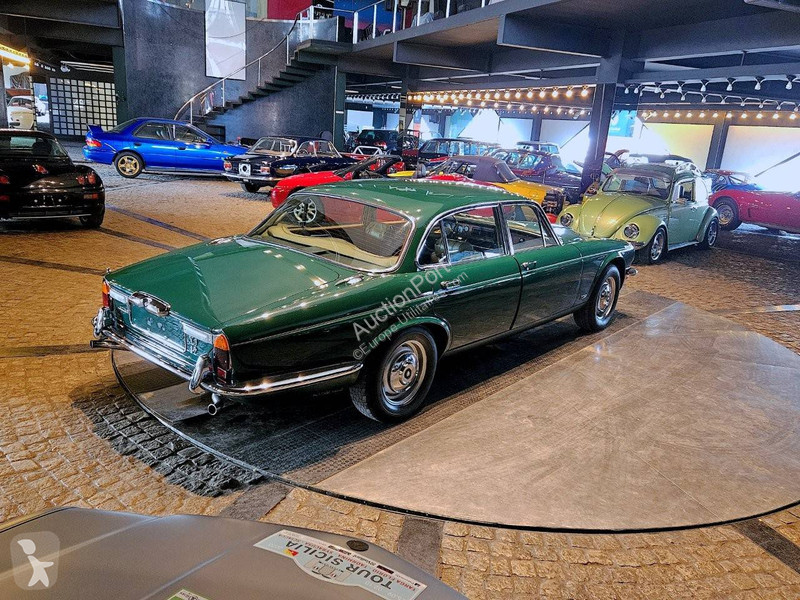 Véhicule utilitaire Jaguar (series II) 4.2...
