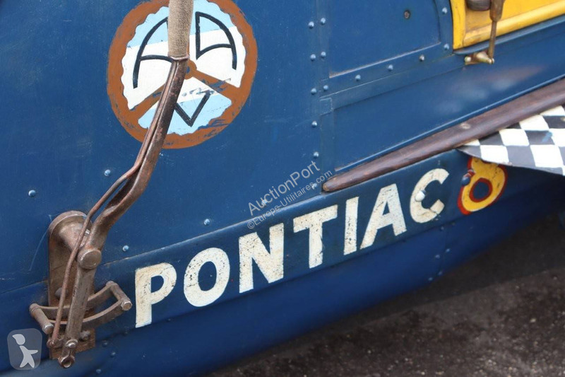 Furgoneta Pontiac  Special 8